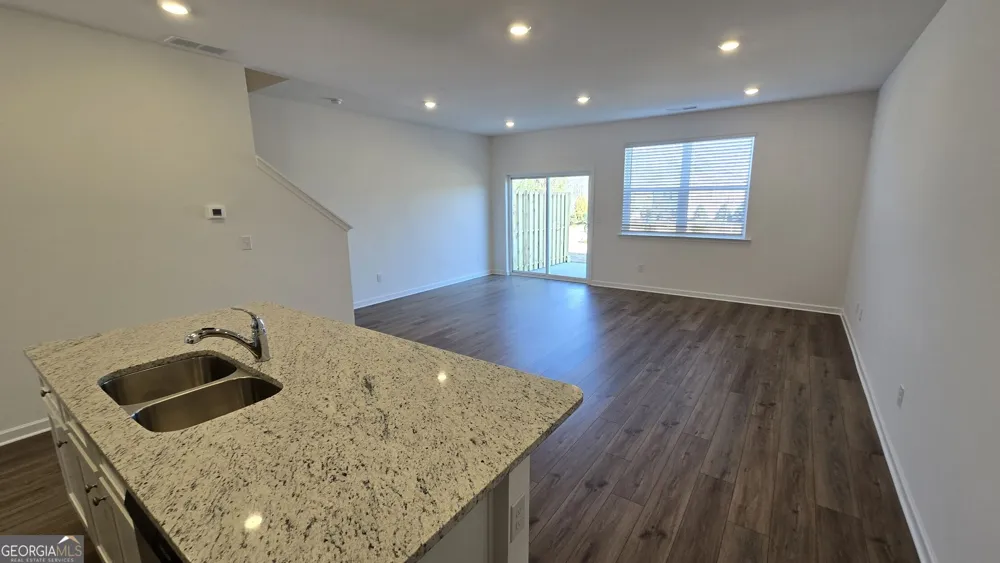 209 Kenoot DR McDonough, GA 30253