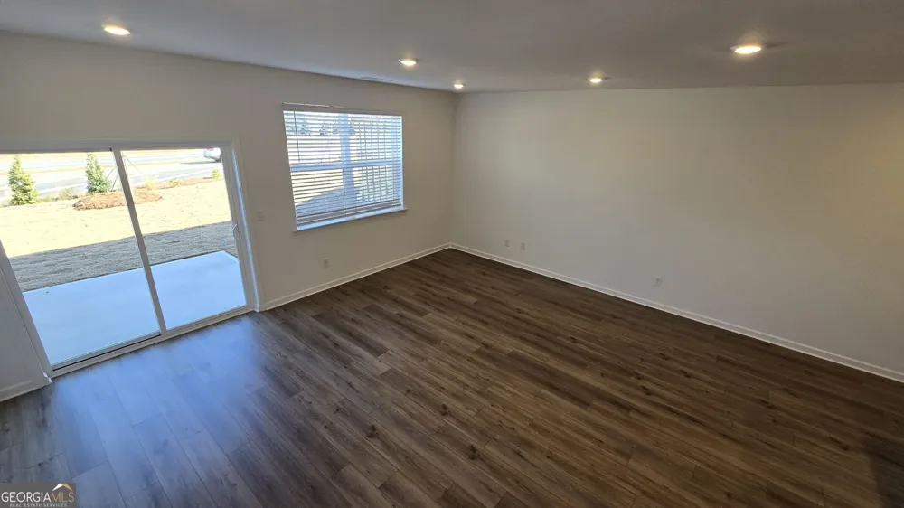 209 Kenoot DR McDonough, GA 30253