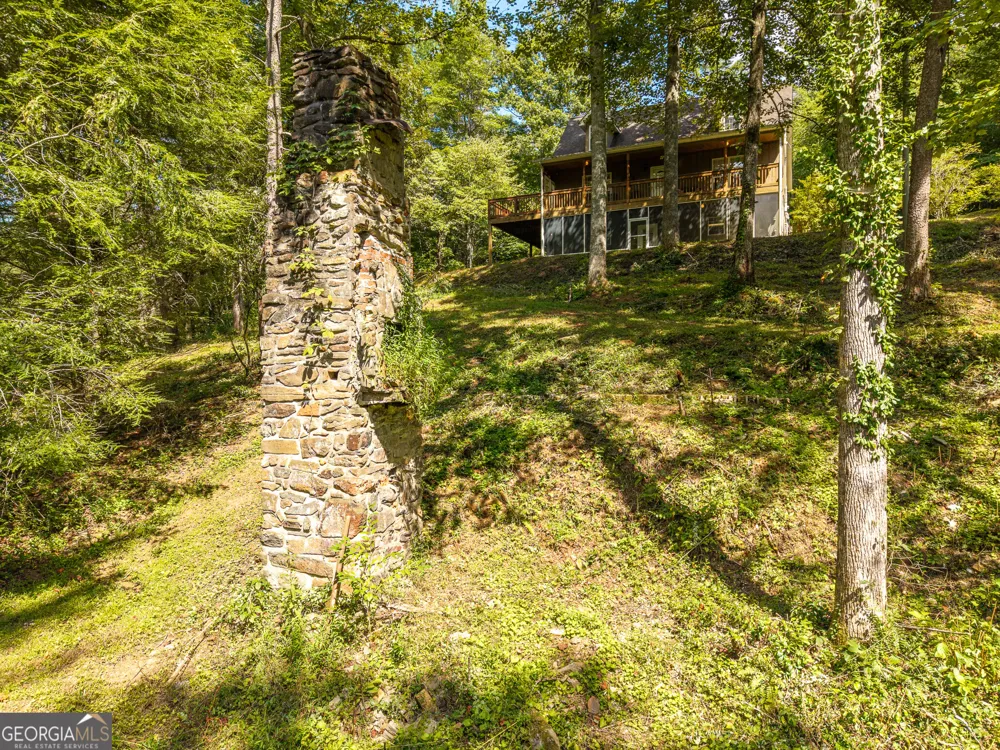 4126 Zion Hill RD Ellijay, GA 30540