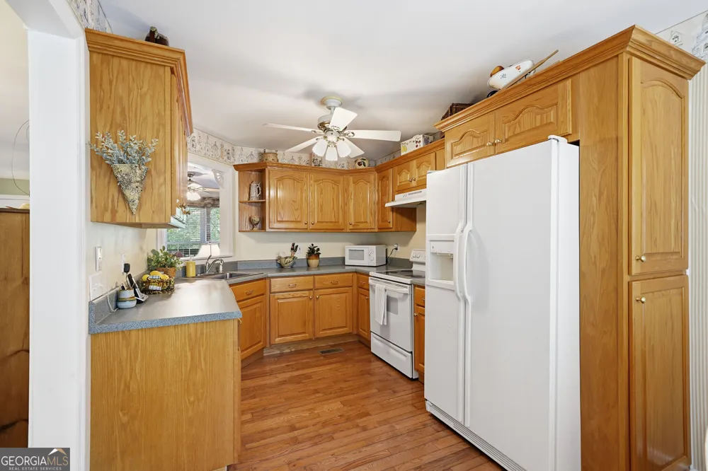 4126 Zion Hill RD Ellijay, GA 30540
