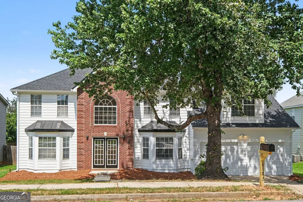 6182 Giles RD Lithonia, GA 30058