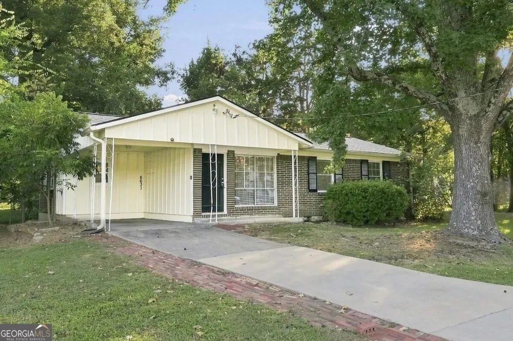 6631 Baldwin CT Riverdale, GA 30274