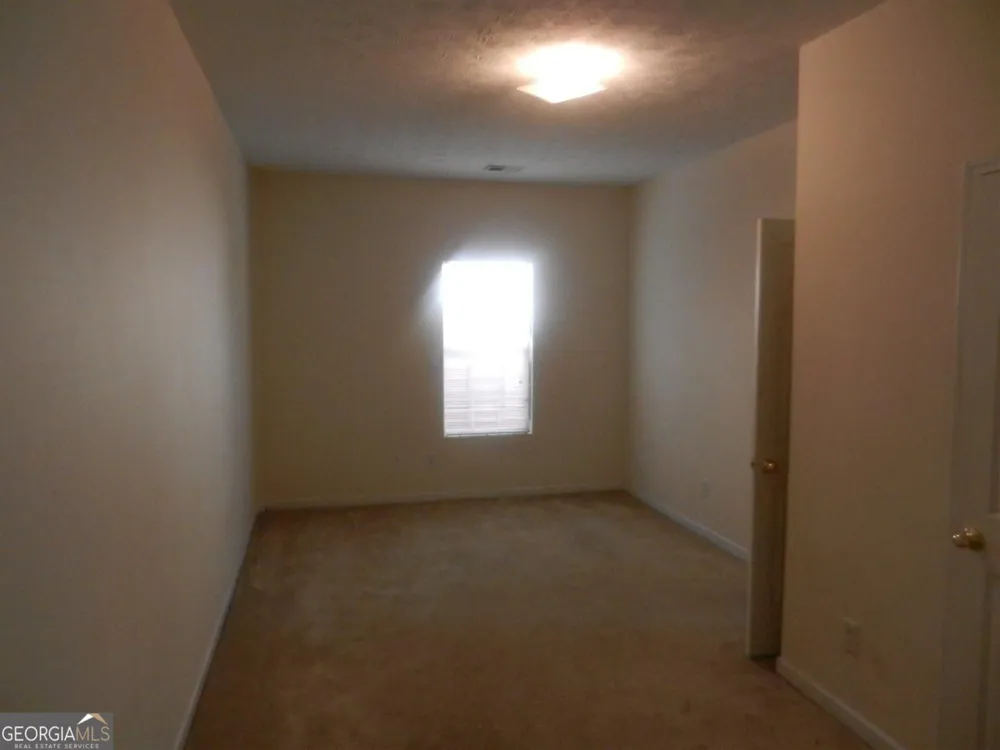 2506 Kris XING Ellenwood, GA 30294
