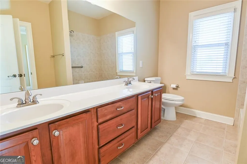 558 Sterling Water DR Monroe, GA 30655