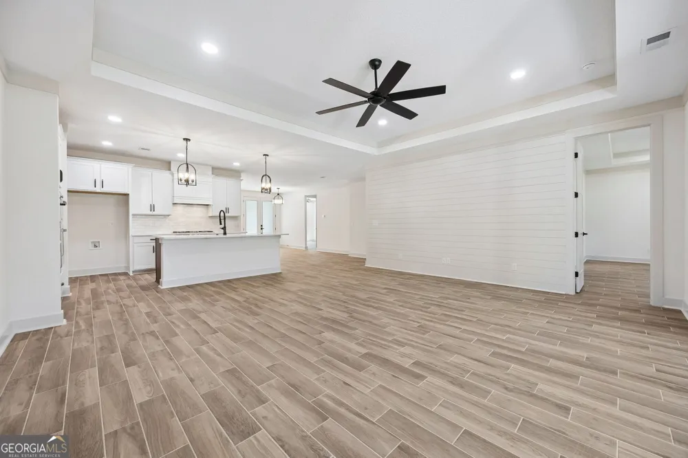 102 Tidewater CIR Kingsland, GA 31548