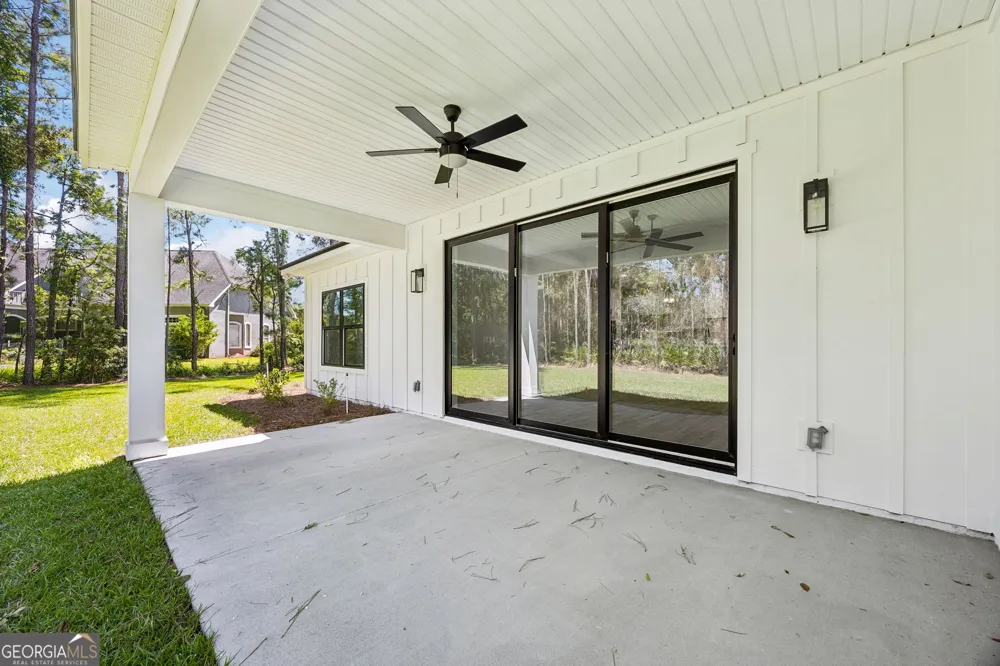 102 Tidewater CIR Kingsland, GA 31548