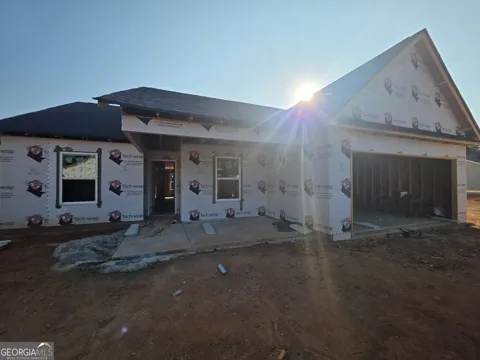 53 Clover AVE
