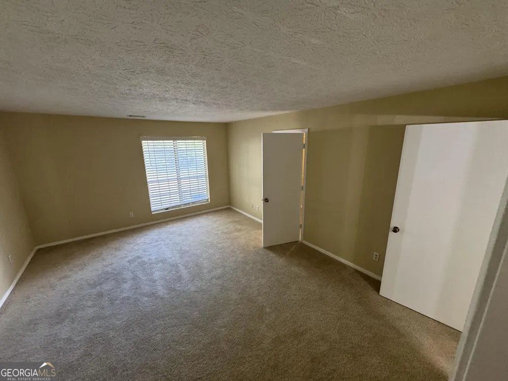 5528 Mountain Springs CIR Stone Mountain, GA 30088