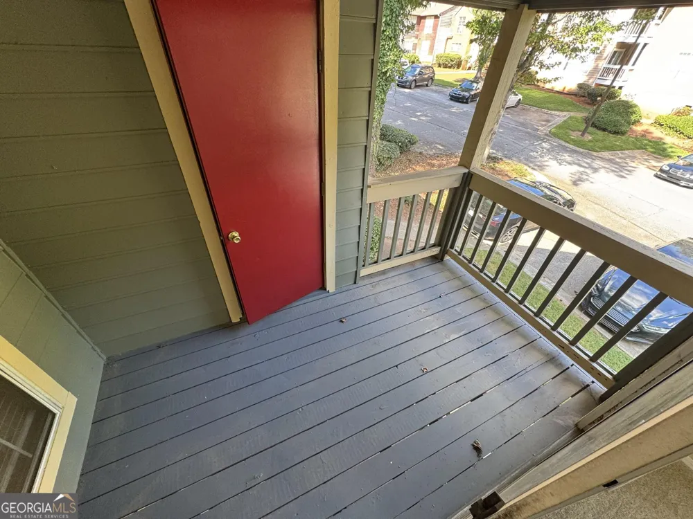 5528 Mountain Springs CIR Stone Mountain, GA 30088