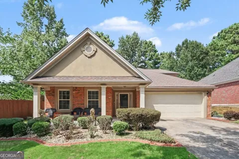 8001 Gossamer DR
