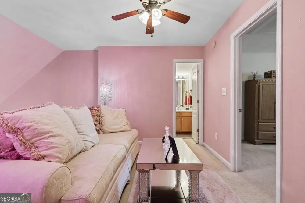 8001 Gossamer DR Fairburn, GA 30213