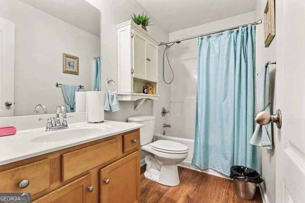 8001 Gossamer DR Fairburn, GA 30213