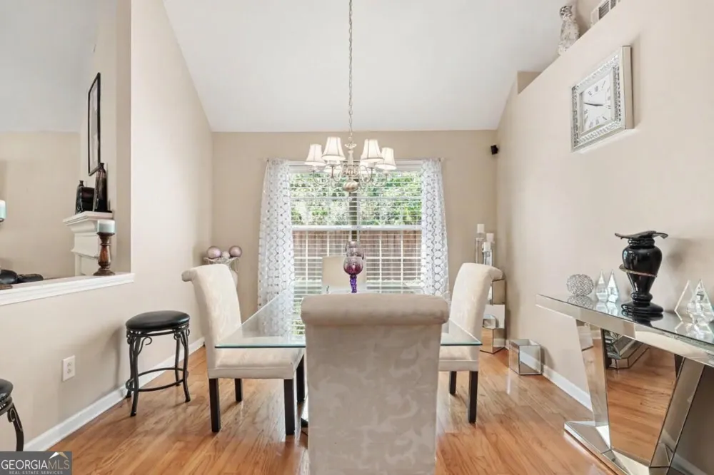 8001 Gossamer DR Fairburn, GA 30213