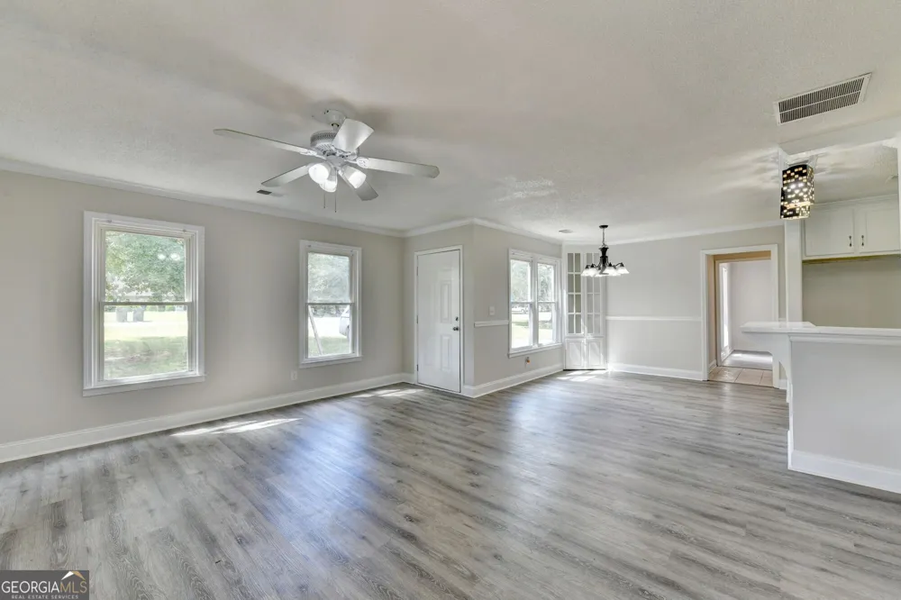 2725 Milton Bryan DR Loganville, GA 30052