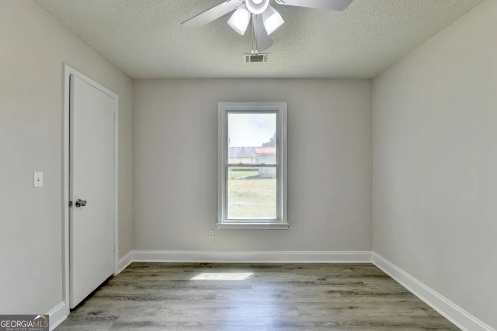 2725 Milton Bryan DR Loganville, GA 30052