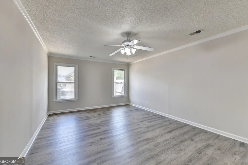 2725 Milton Bryan DR Loganville, GA 30052