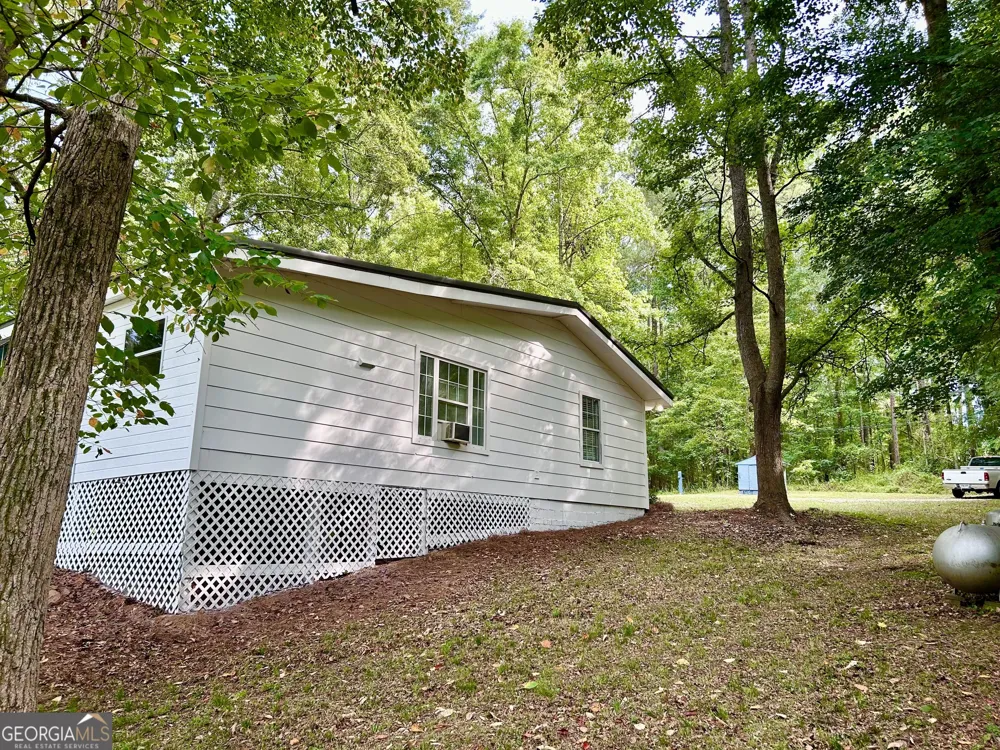 122 Flat Rock Rd Eatonton, GA 31024
