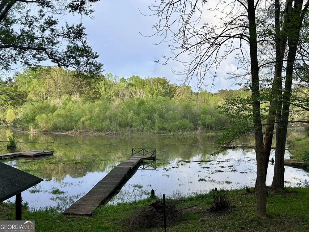122 Flat Rock Rd Eatonton, GA 31024