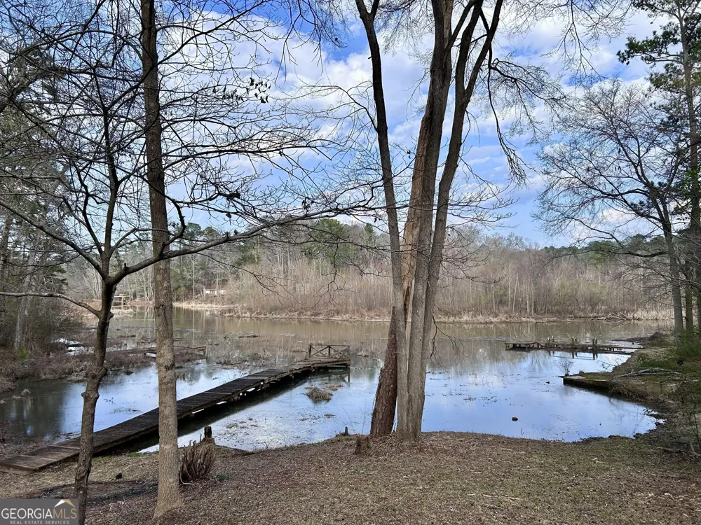 122 Flat Rock Rd Eatonton, GA 31024