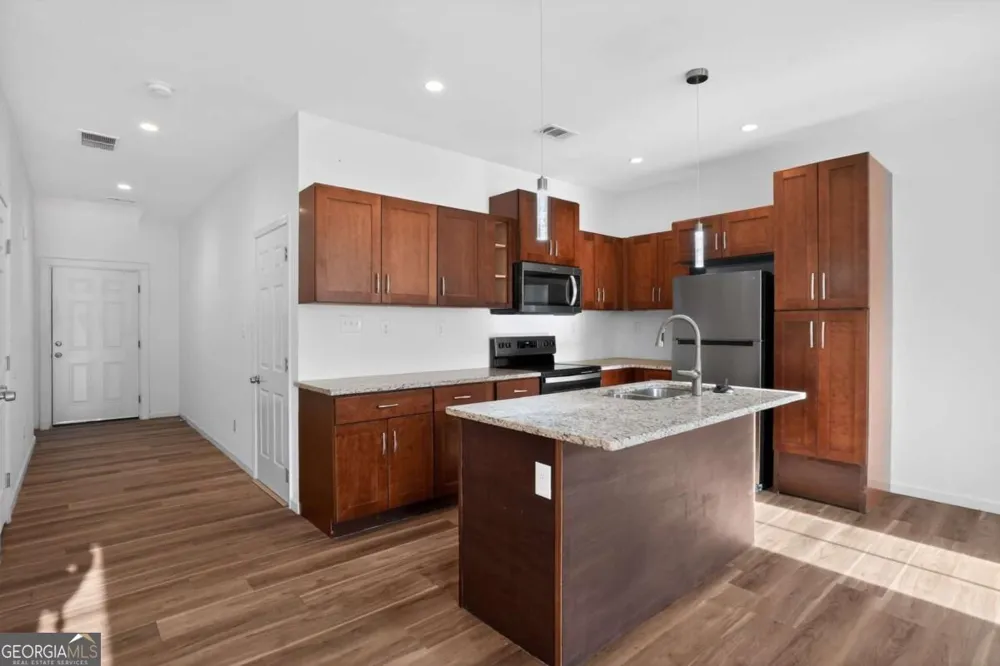 4011 Redan RD Stone Mountain, GA 30083