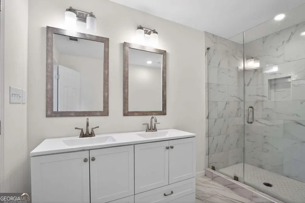 4011 Redan RD Stone Mountain, GA 30083