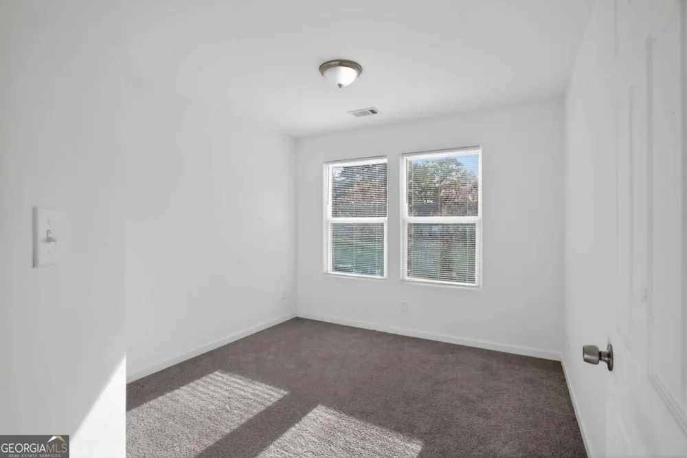 4011 Redan RD Stone Mountain, GA 30083