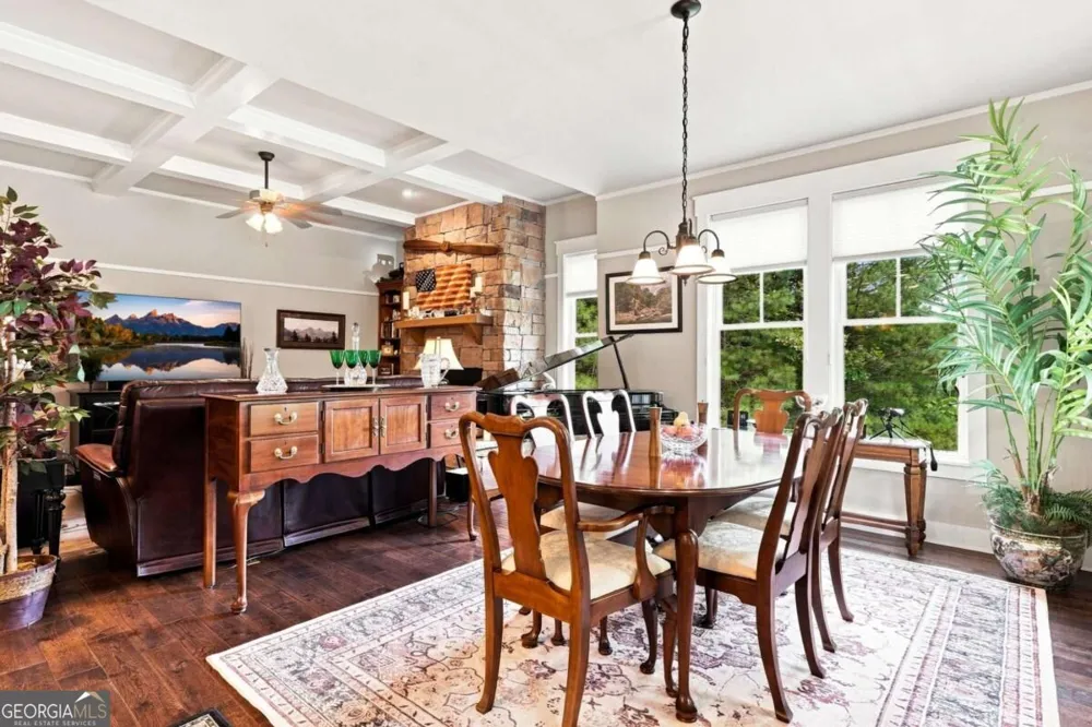 128 Summit View DR Ellijay, GA 30540