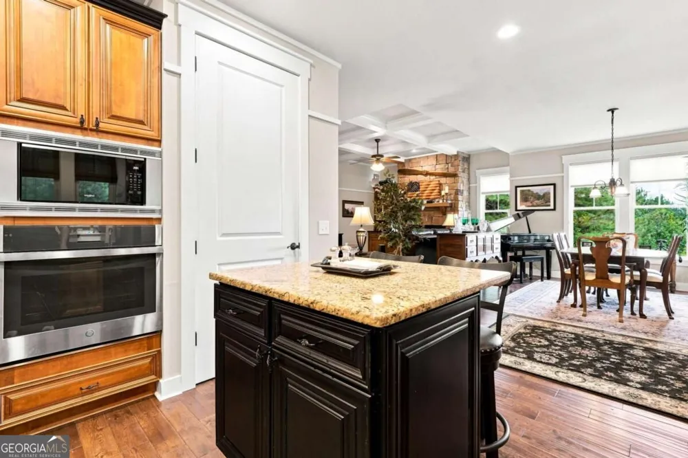 128 Summit View DR Ellijay, GA 30540