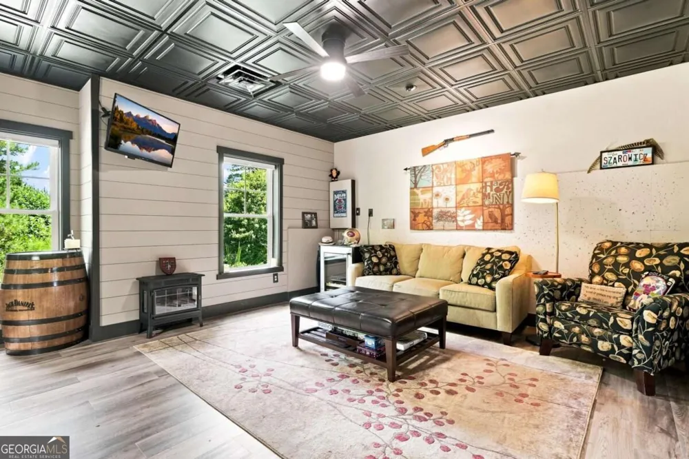128 Summit View DR Ellijay, GA 30540