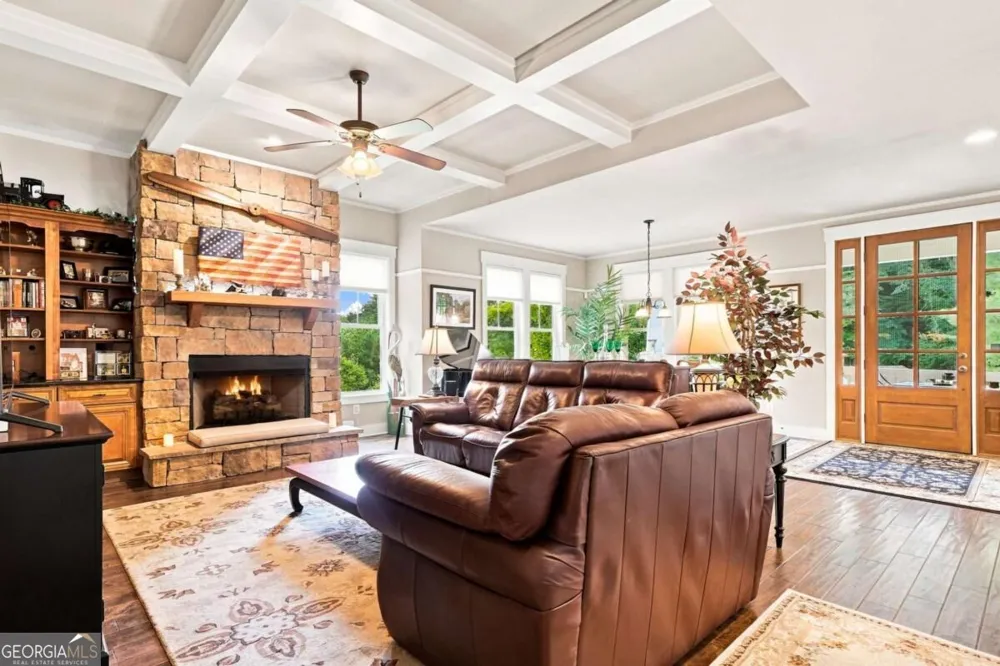 128 Summit View DR Ellijay, GA 30540