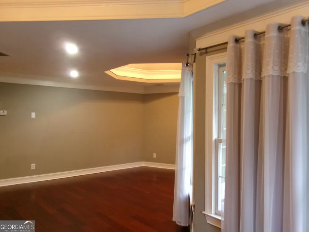 910 Woodward Park DR Suwanee, GA 30024
