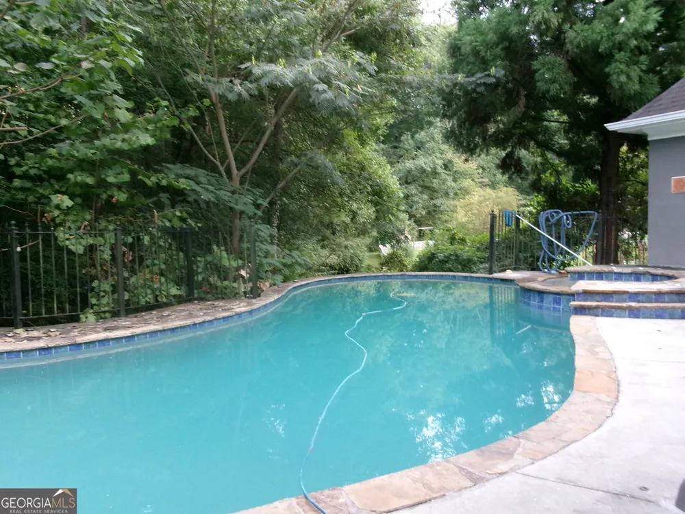 910 Woodward Park DR Suwanee, GA 30024