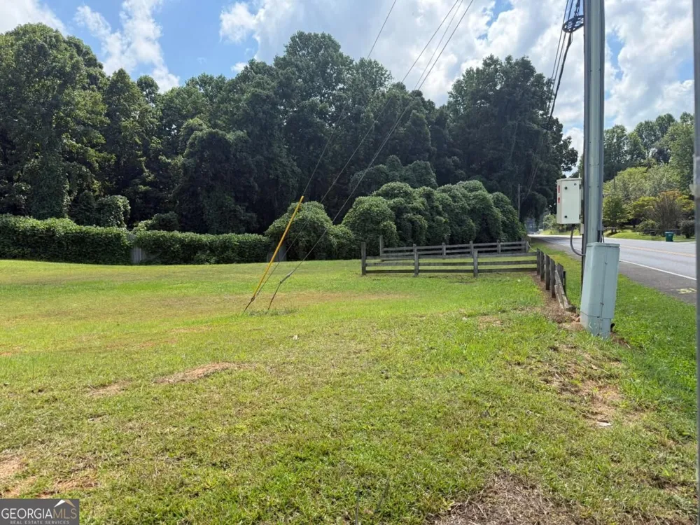2170 Talking Rock Road Jasper, GA 30143
