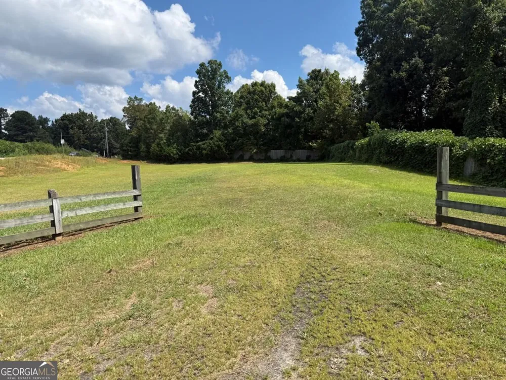 2170 Talking Rock Road Jasper, GA 30143