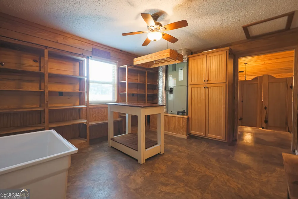 3733 Oak Hill RD Blackshear, GA 31516