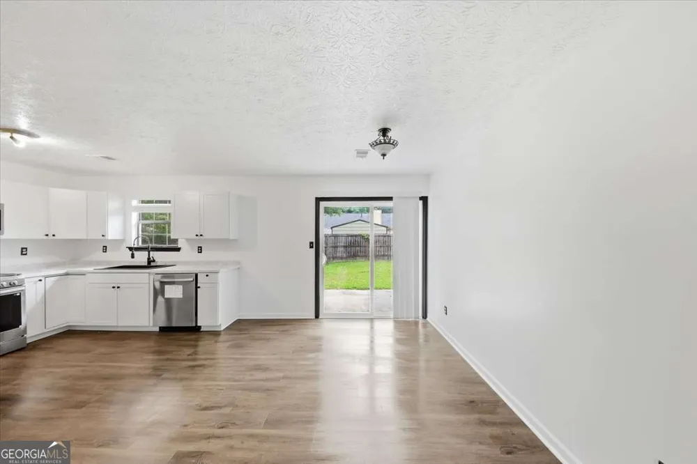 608 Crestmont CT Jonesboro, GA 30238