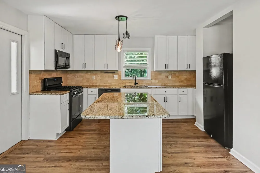 1288 Dot ST Marietta, GA 30062