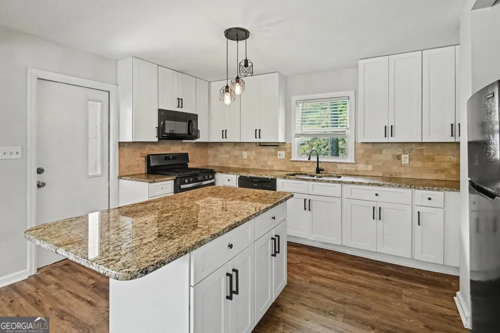 1288 Dot ST Marietta, GA 30062