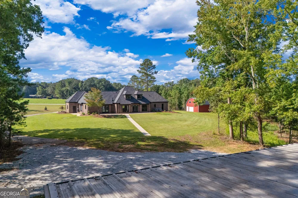 1360 Gum Creek Airport RD Roopville, GA 30170