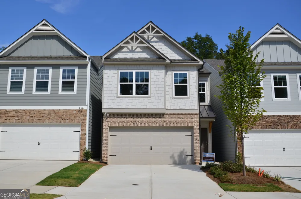517 Hayes LN Canton, GA 30115