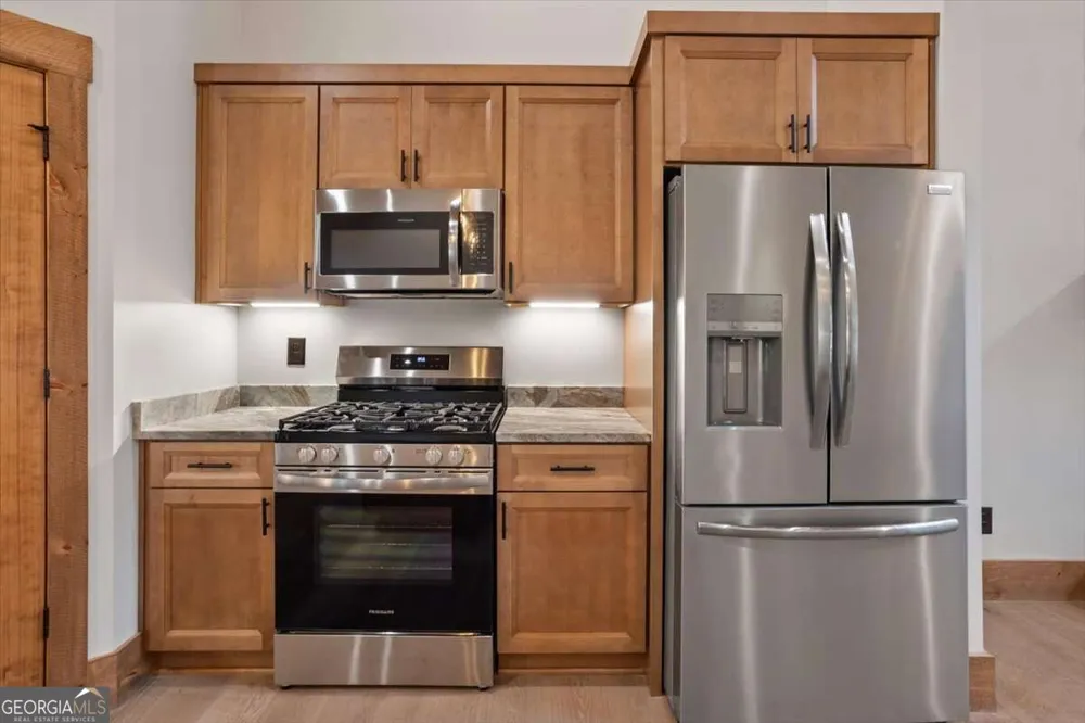 235 Parnell DR Ellijay, GA 30540