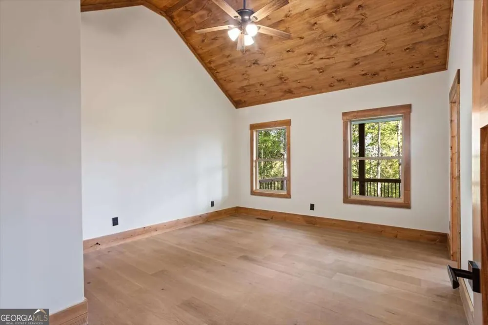 235 Parnell DR Ellijay, GA 30540
