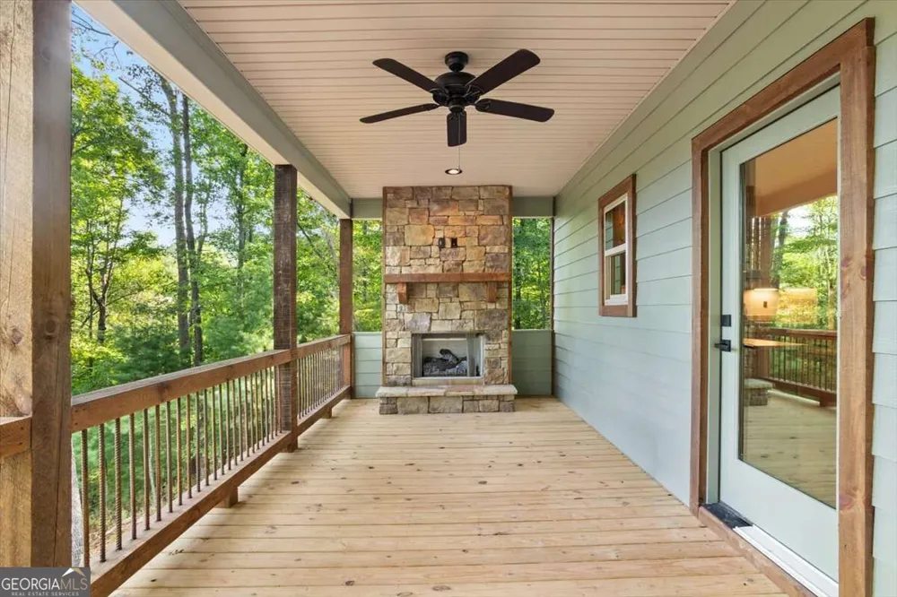 235 Parnell DR Ellijay, GA 30540