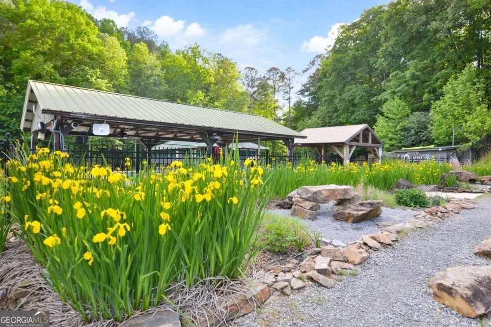 235 Parnell DR Ellijay, GA 30540