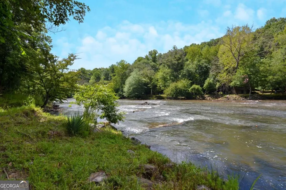 235 Parnell DR Ellijay, GA 30540