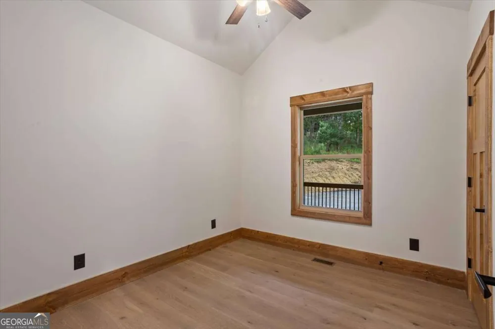 235 Parnell DR Ellijay, GA 30540
