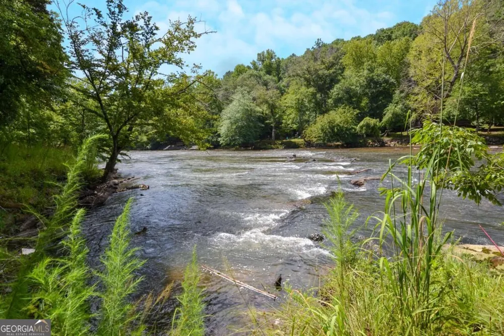 235 Parnell DR Ellijay, GA 30540