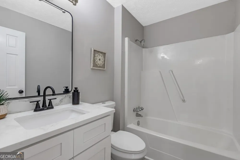 7548 Lowilla LN Lithonia, GA 30058