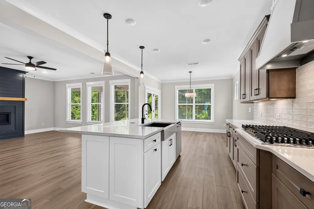 151 Cedar Crest LN Dawsonville, GA 30534