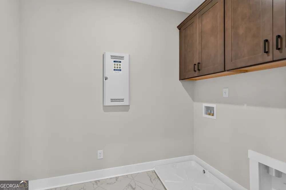 151 Cedar Crest LN Dawsonville, GA 30534
